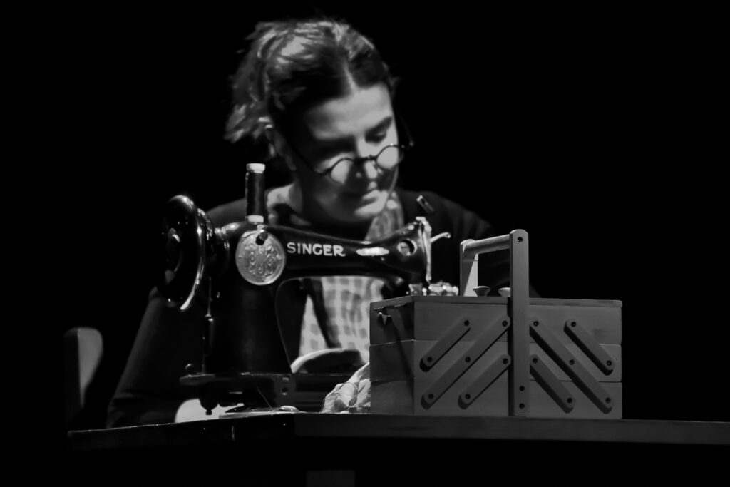 izzera - Gastspiel aus Palermo, Italien im Theater am Olgaeck, Stuttgart